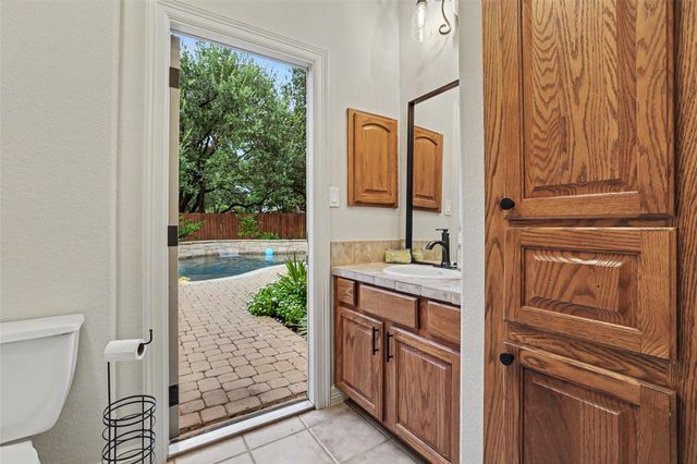 507 Champions DR, Georgetown, TX 78628