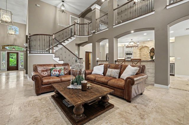 507 Champions DR, Georgetown, TX 78628