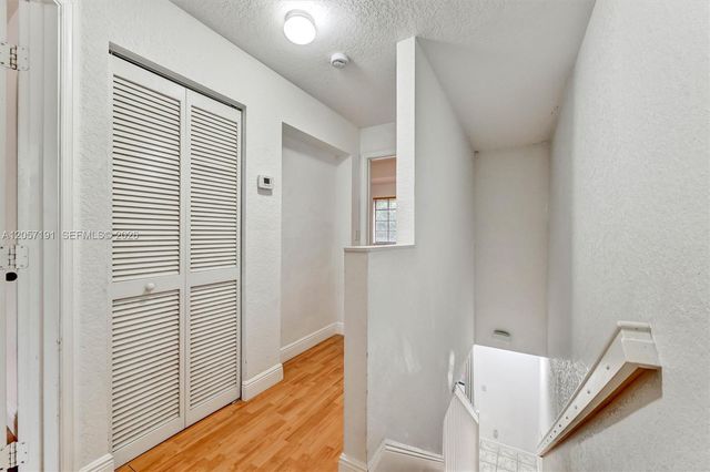 3897 Tree Top Drive, Weston, FL 33332