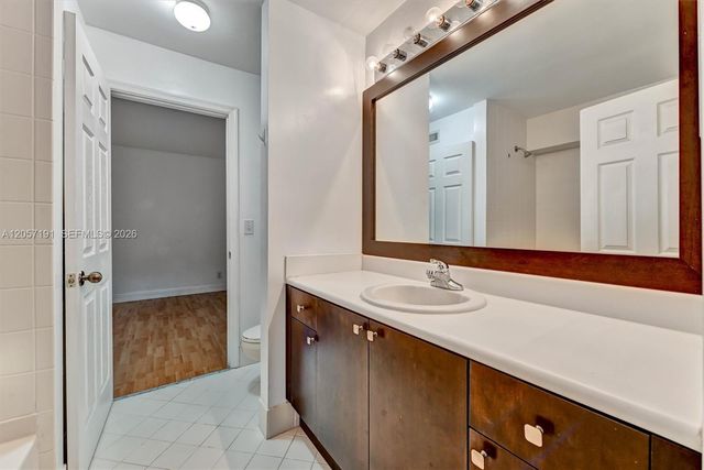 3897 Tree Top Drive, Weston, FL 33332