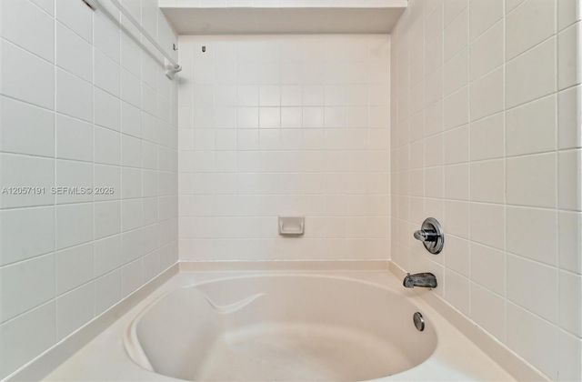 3897 Tree Top Drive, Weston, FL 33332