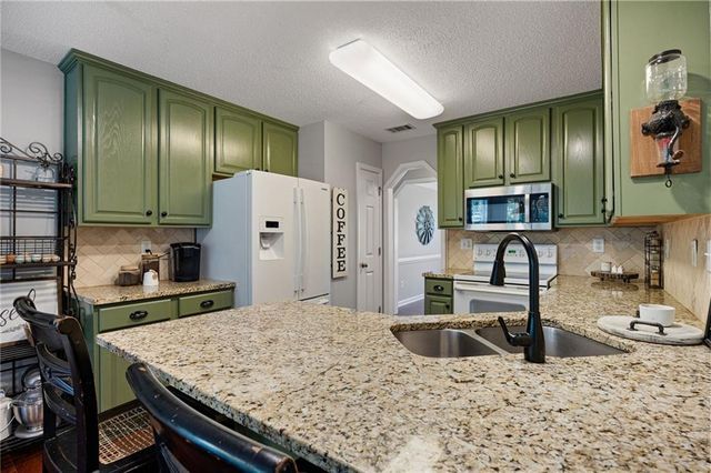 227 Dunleith Drive, Dallas, GA 30132