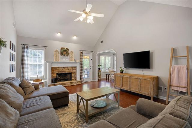 227 Dunleith Drive, Dallas, GA 30132