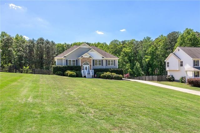 227 Dunleith Drive, Dallas, GA 30132