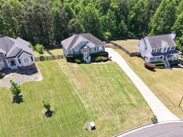 227 Dunleith Drive, Dallas, GA 30132