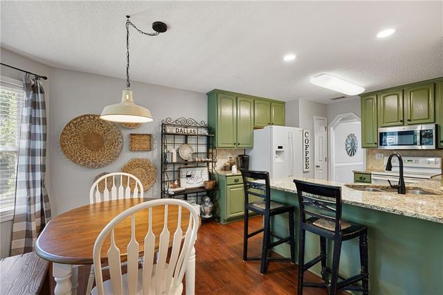 227 Dunleith Drive, Dallas, GA 30132