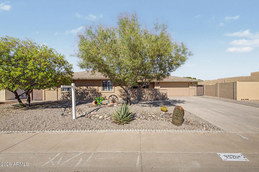 9326 W CEDAR HILL Circle N, Sun City, AZ 85351