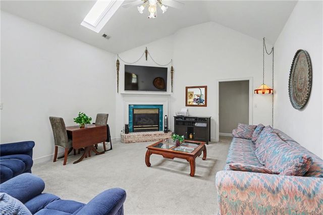 4105 Margaret Ann CT, Chesapeake, VA 23321