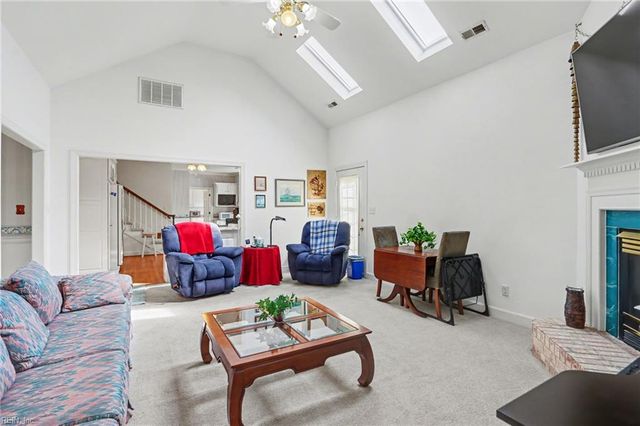 4105 Margaret Ann CT, Chesapeake, VA 23321