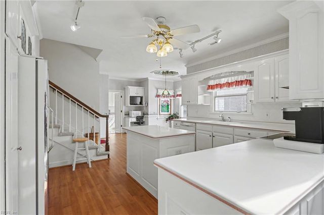 4105 Margaret Ann CT, Chesapeake, VA 23321