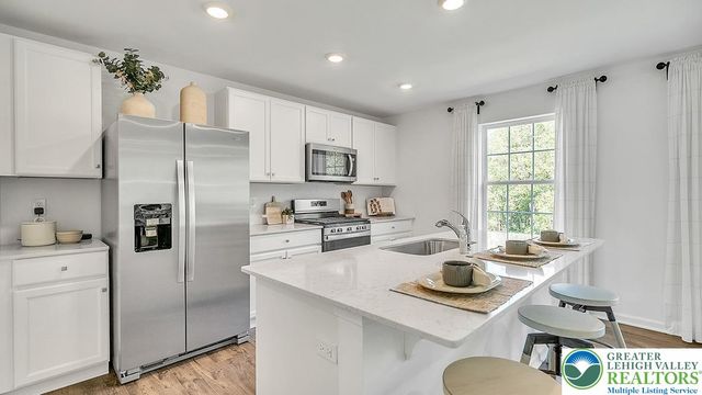 111 Winding Road, Forks Twp, PA 18040