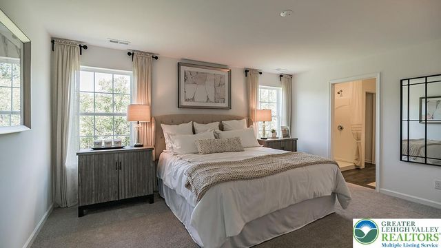 111 Winding Road, Forks Twp, PA 18040