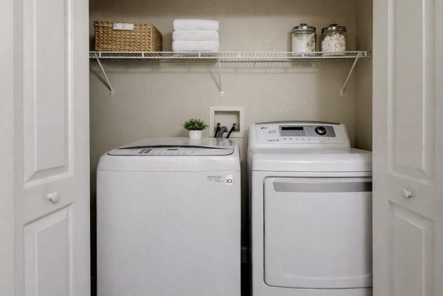 258 ALEXANDER WOODS DRIVE, Plant City, FL 33563