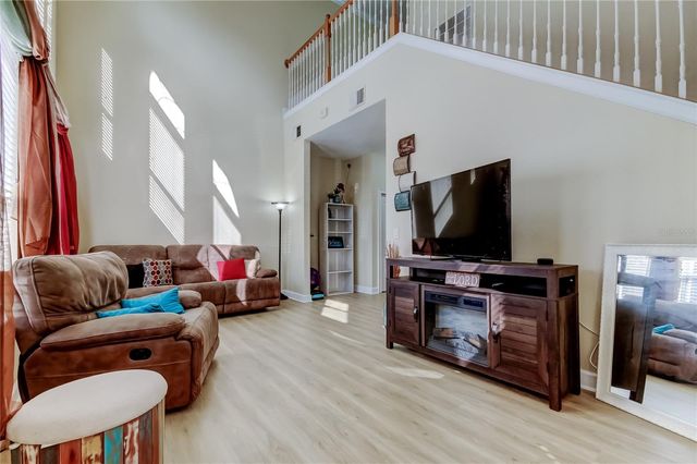 258 ALEXANDER WOODS DRIVE, Plant City, FL 33563