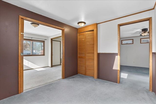 6202 N Winston Dr, Spokane, WA 99205