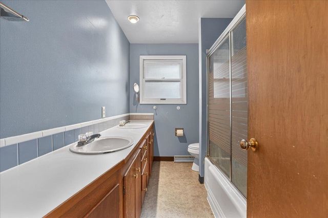 6202 N Winston Dr, Spokane, WA 99205