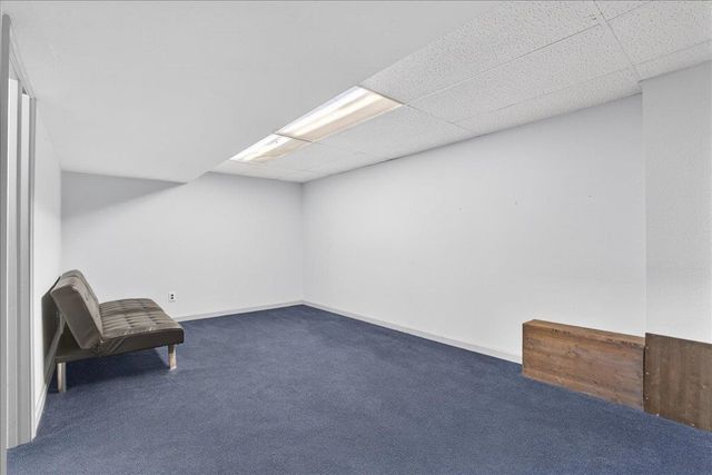 6202 N Winston Dr, Spokane, WA 99205