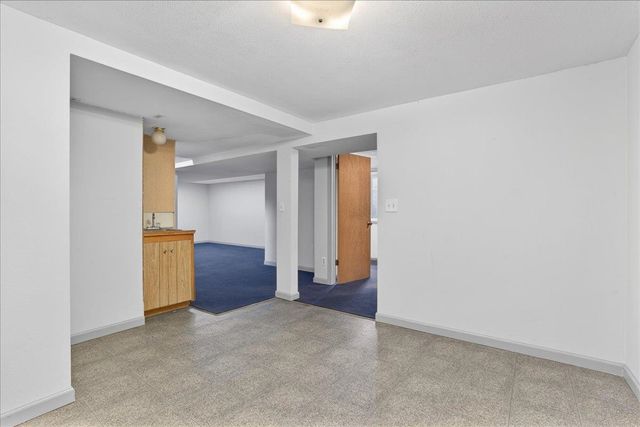 6202 N Winston Dr, Spokane, WA 99205