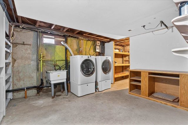 6202 N Winston Dr, Spokane, WA 99205