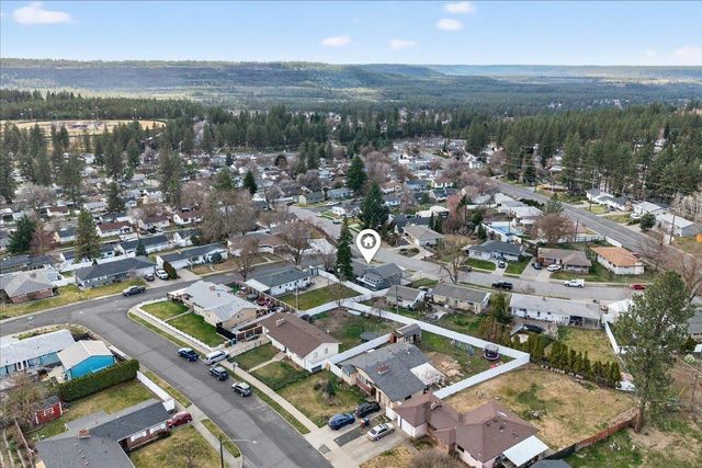 6202 N Winston Dr, Spokane, WA 99205