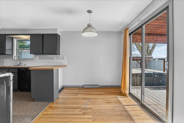 6202 N Winston Dr, Spokane, WA 99205