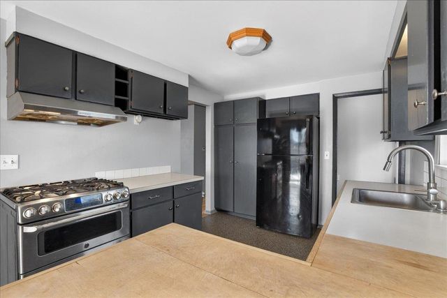 6202 N Winston Dr, Spokane, WA 99205