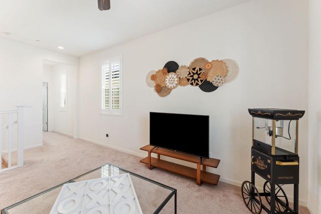 10325 Ensemble Way, Elk Grove, CA 95757