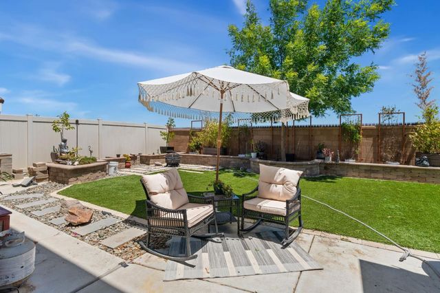 10325 Ensemble Way, Elk Grove, CA 95757