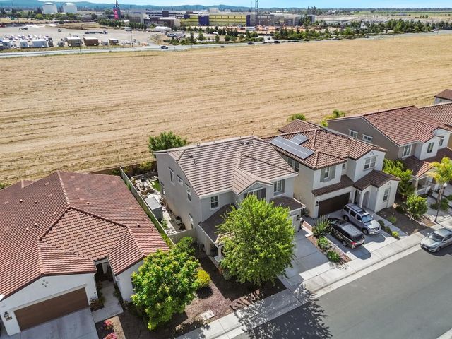 10325 Ensemble Way, Elk Grove, CA 95757