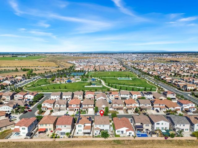 10325 Ensemble Way, Elk Grove, CA 95757