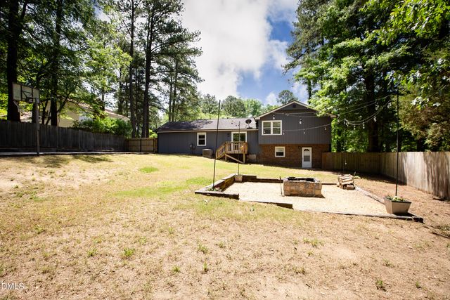 604 Colchester Drive, Knightdale, NC 27545