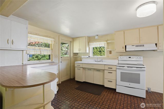 191 Maple Lane, Port Ludlow, WA 98365