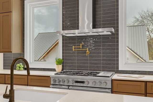 459 Franklin Rd, Franklin, TN 37069