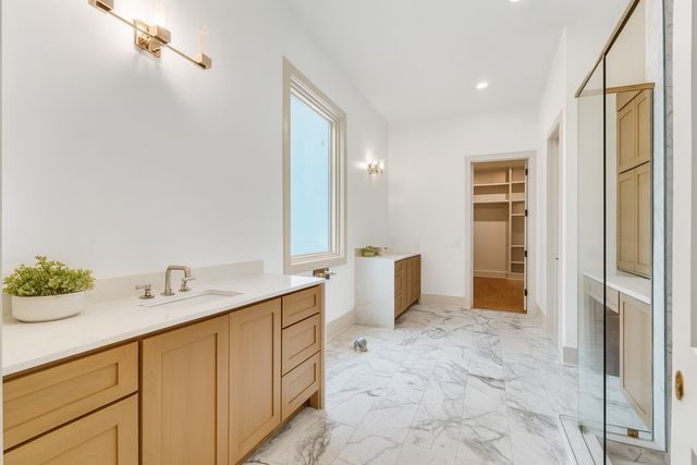 459 Franklin Rd, Franklin, TN 37069