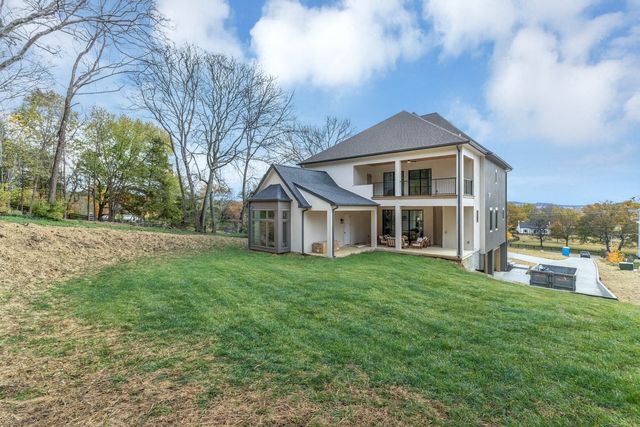 459 Franklin Rd, Franklin, TN 37069