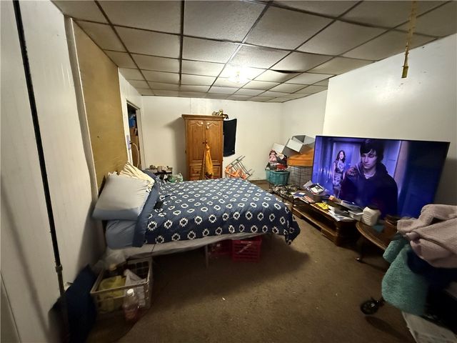 122 W Quarry St, City Of But Sw, PA 16001