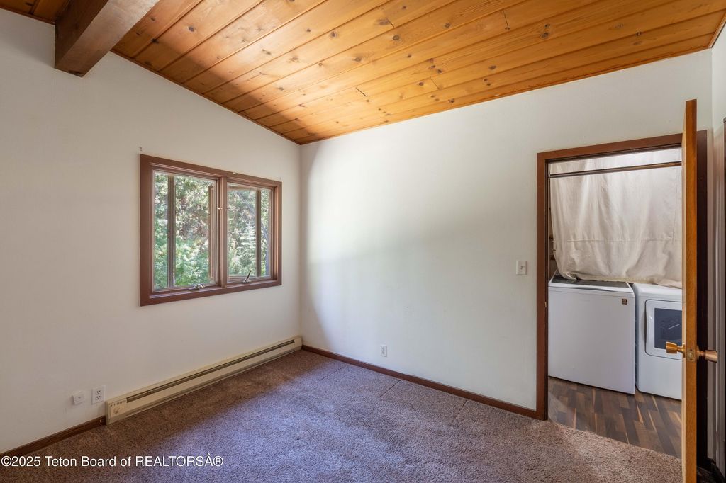 6255 W HECK-OF-A-HILL Road, Wilson, WY 83014 photo 6