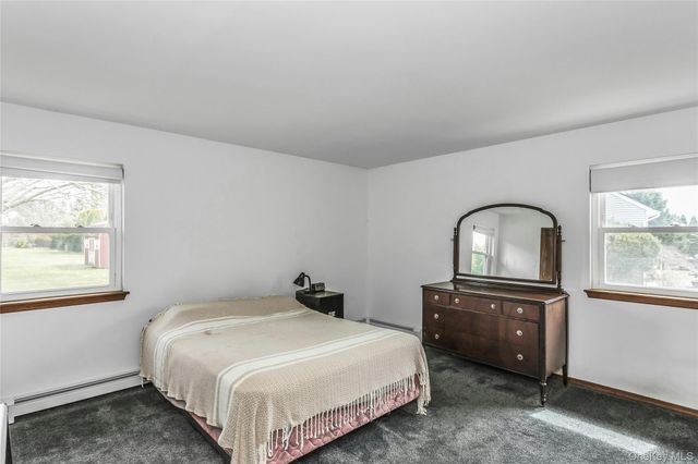 82 Donna Drive, Baiting Hollow, NY 11933