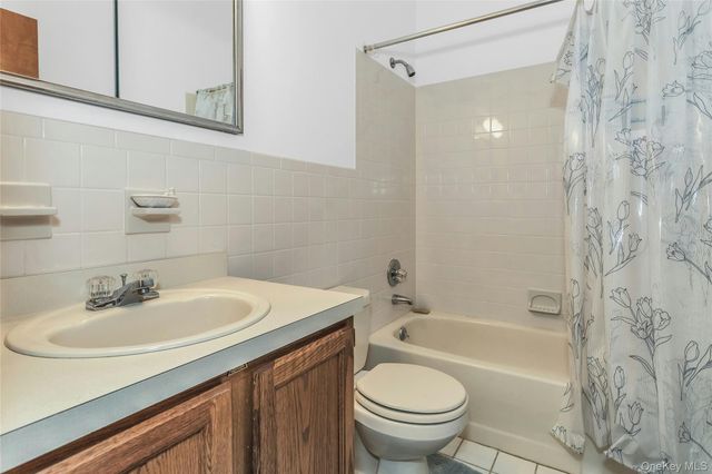 82 Donna Drive, Baiting Hollow, NY 11933