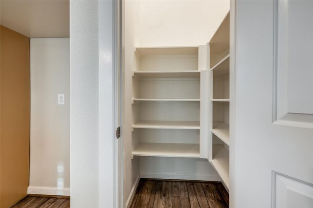 225 Catoti Cay Court, Conroe, TX 77304
