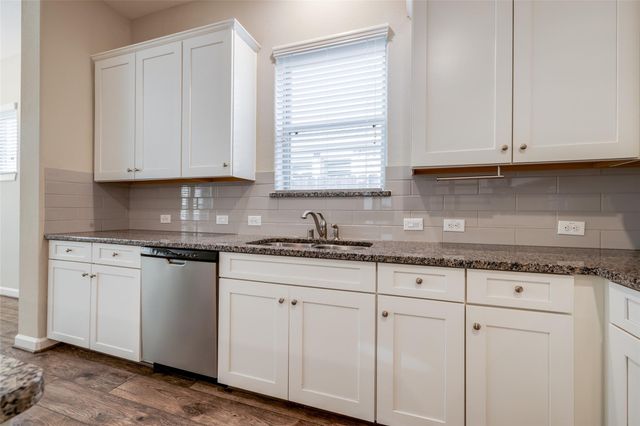 225 Catoti Cay Court, Conroe, TX 77304