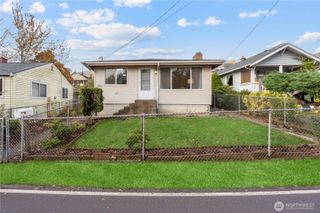 5561 16th Avenue S, Seattle, WA 98108