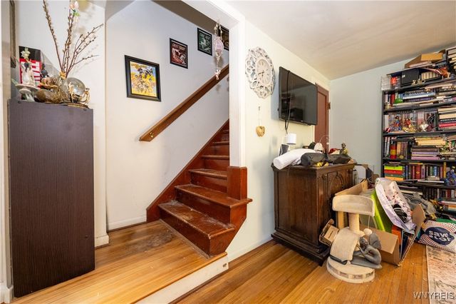 91 Hollywood Avenue, Buffalo, NY 14220