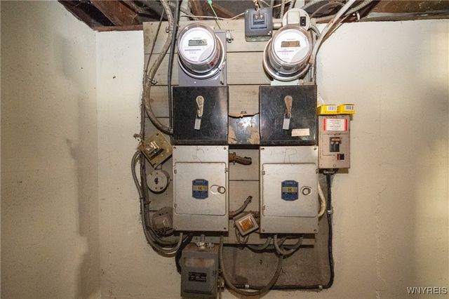 91 Hollywood Avenue, Buffalo, NY 14220