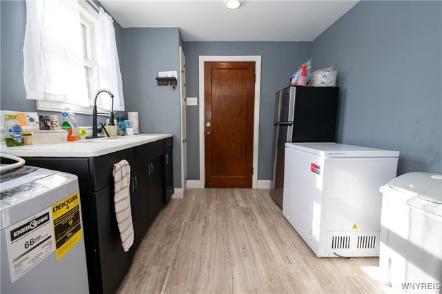 91 Hollywood Avenue, Buffalo, NY 14220