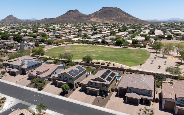 25273 N 69TH Avenue, Peoria, AZ 85383