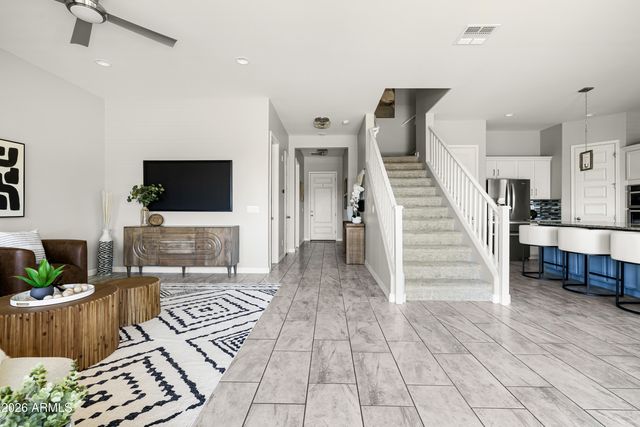25273 N 69TH Avenue, Peoria, AZ 85383