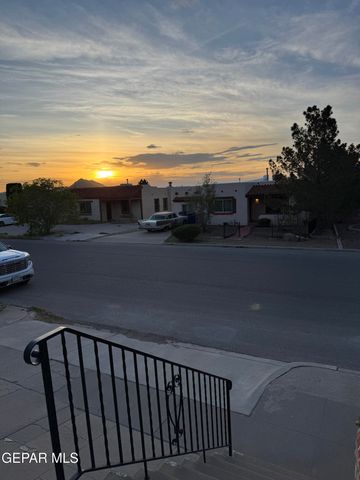 912 MESITA Drive, El Paso, TX 79902