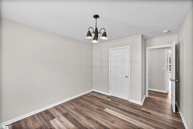 200 Mcconnell Road, Taylors, SC 29687