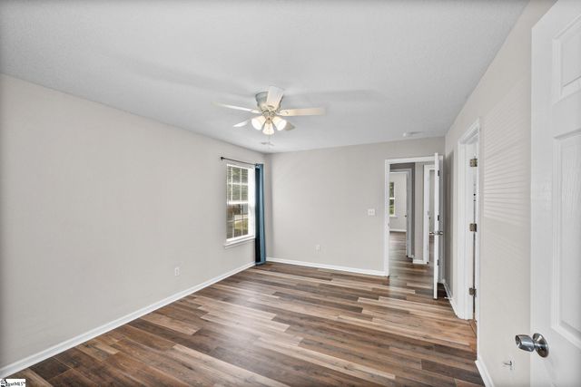 200 Mcconnell Road, Taylors, SC 29687